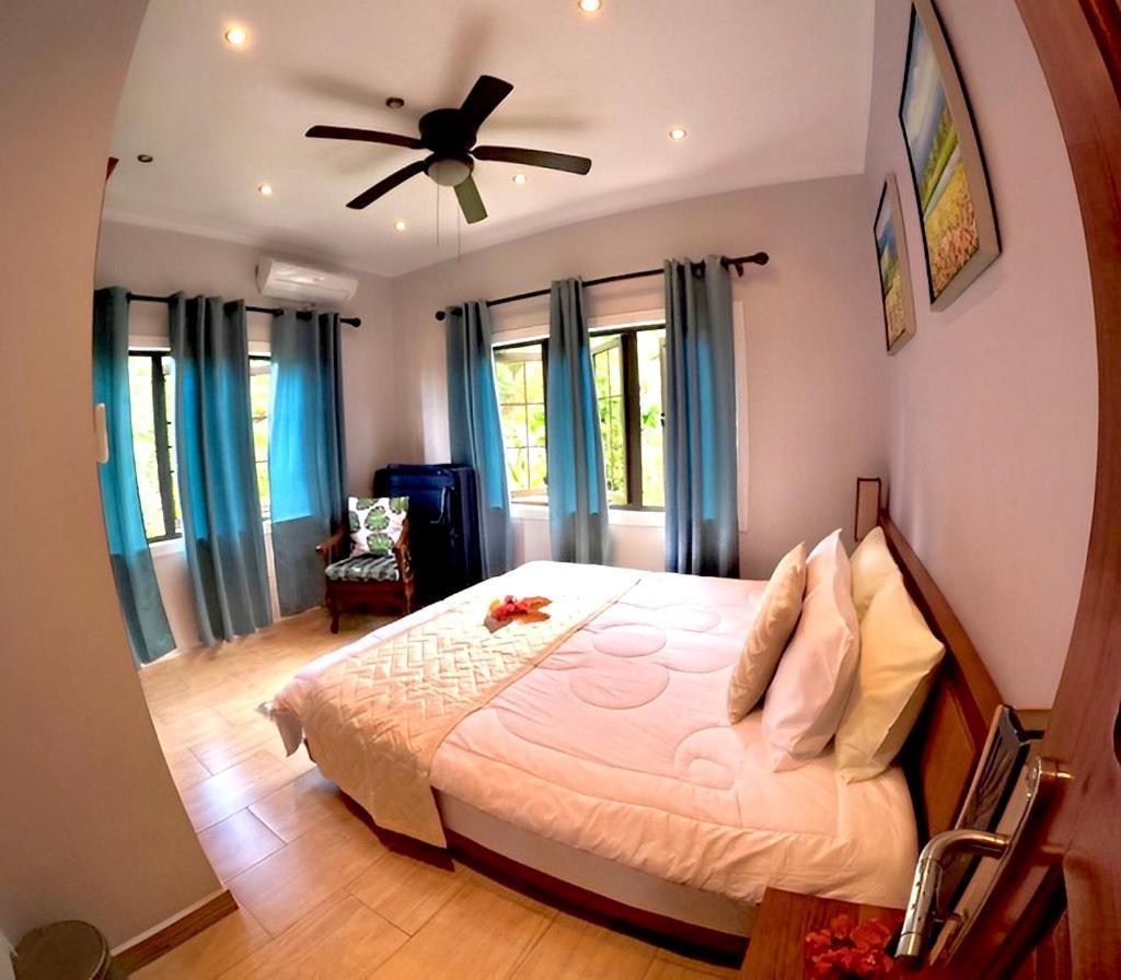 Belle Montagne Holiday Apartments Grand Anse  Екстериор снимка