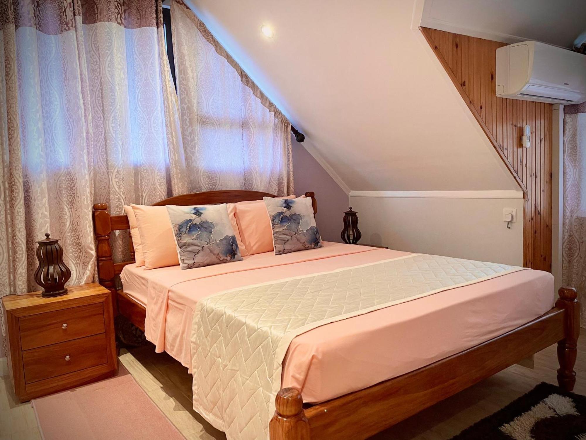 Belle Montagne Holiday Apartments Grand Anse  Екстериор снимка